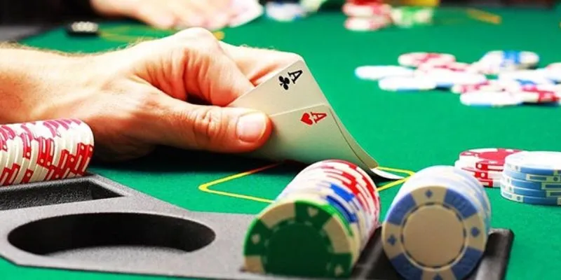 Luật chơi Poker dễ hiểu cho người mới bắt đầu